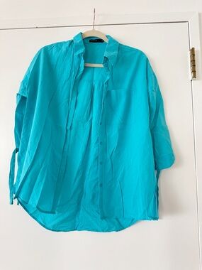 Weekday Women’s Bright Teal Casual Button-Down Shirt